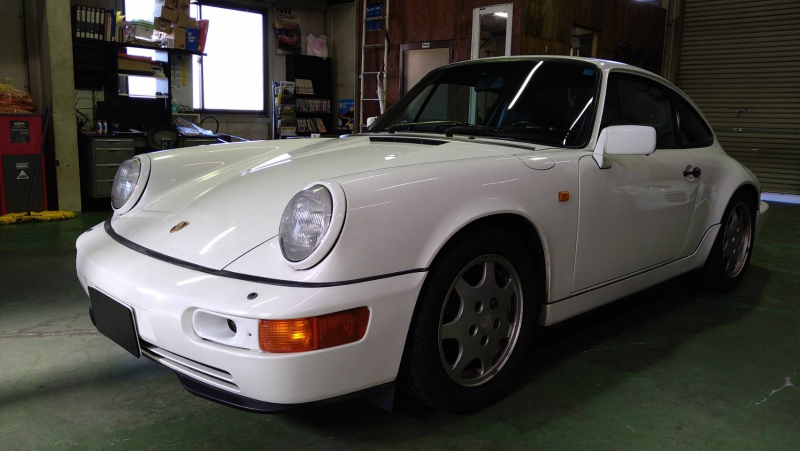 ポルシェ 911(Type964) カレラ4 5MT 低走行 ディーラー車 中古車