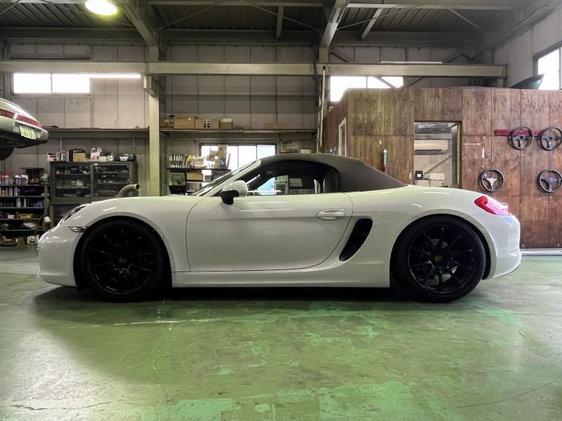 ポルシェ ボクスター(Type981) 981 2.7 PDK 左ハンドル 社外20インチ BILSTEIN 中古車