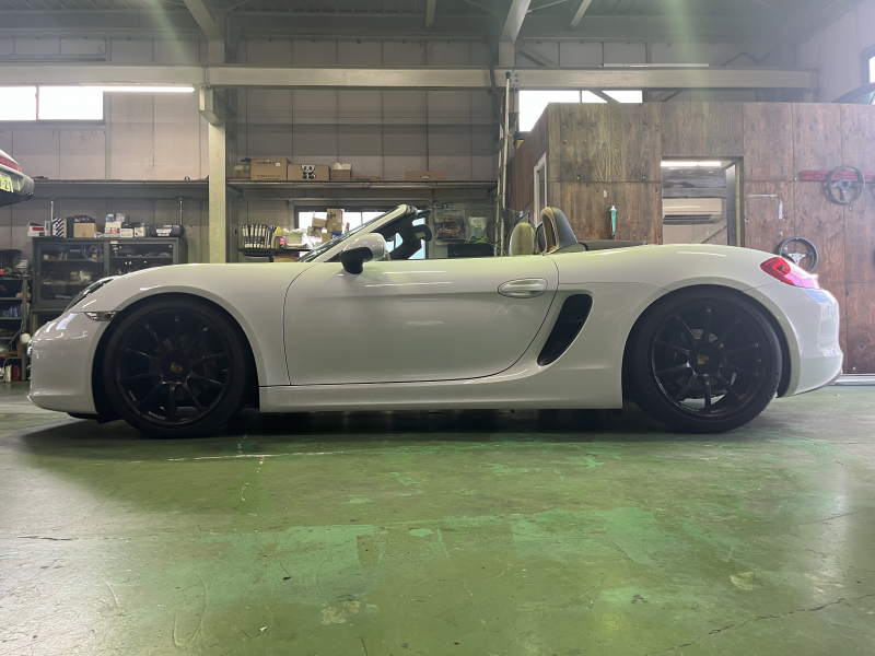 ポルシェ ボクスター(Type981) 981 2.7 PDK 左ハンドル 社外20インチ BILSTEIN 中古車