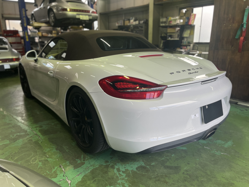 ポルシェ ボクスター(Type981) 981 2.7 PDK 左ハンドル 社外20インチ BILSTEIN 中古車