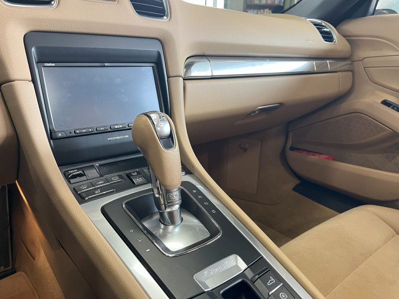 ポルシェ ボクスター(Type981) 981 2.7 PDK 左ハンドル 社外20インチ BILSTEIN 中古車