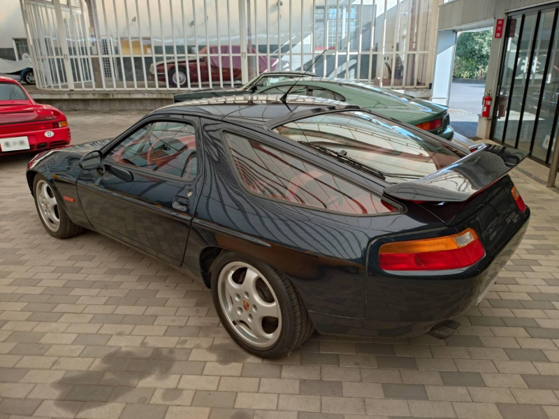 ポルシェ 928 GT 中古車